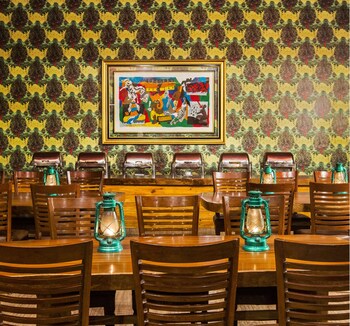 Corbett Riverside Resort Buffet