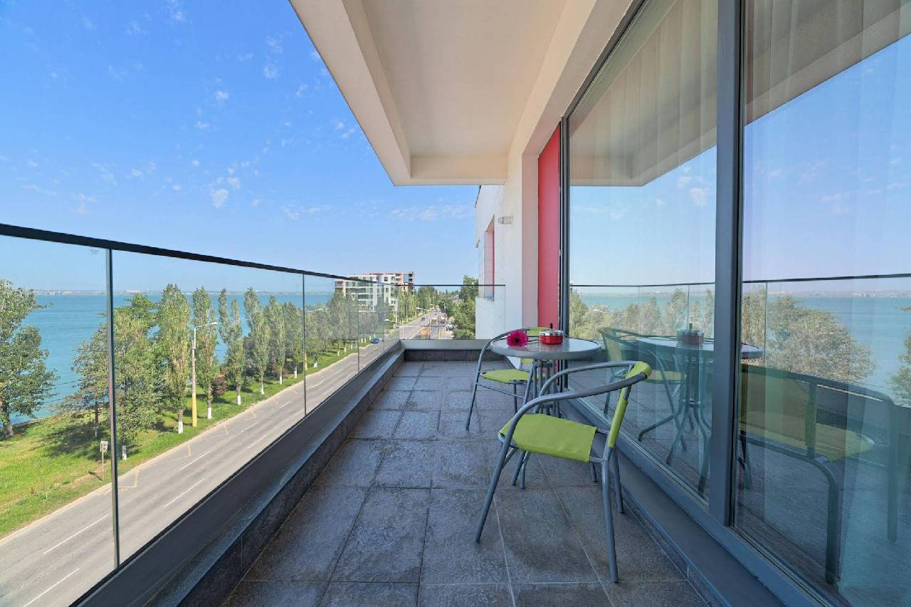 Hotel Tomis 