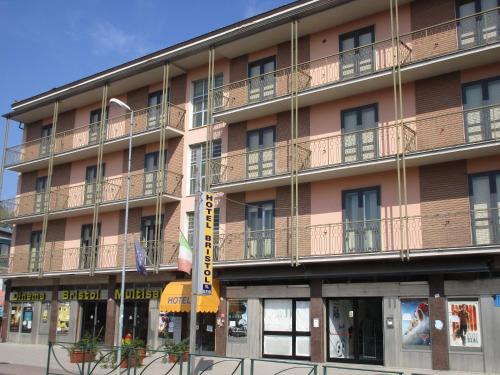 Hotel Bristol 
