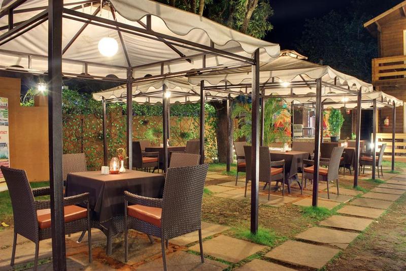 La Vie Woods Terrace