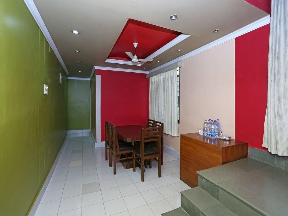 Oyo 2973 Omran Villa 