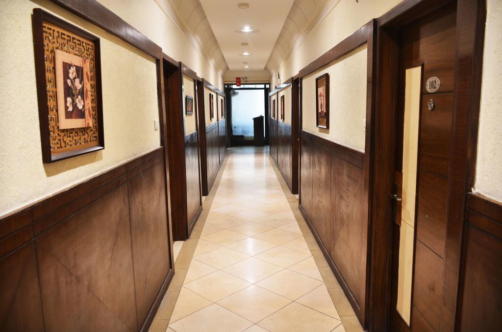 Hotel Ajuba Residency 