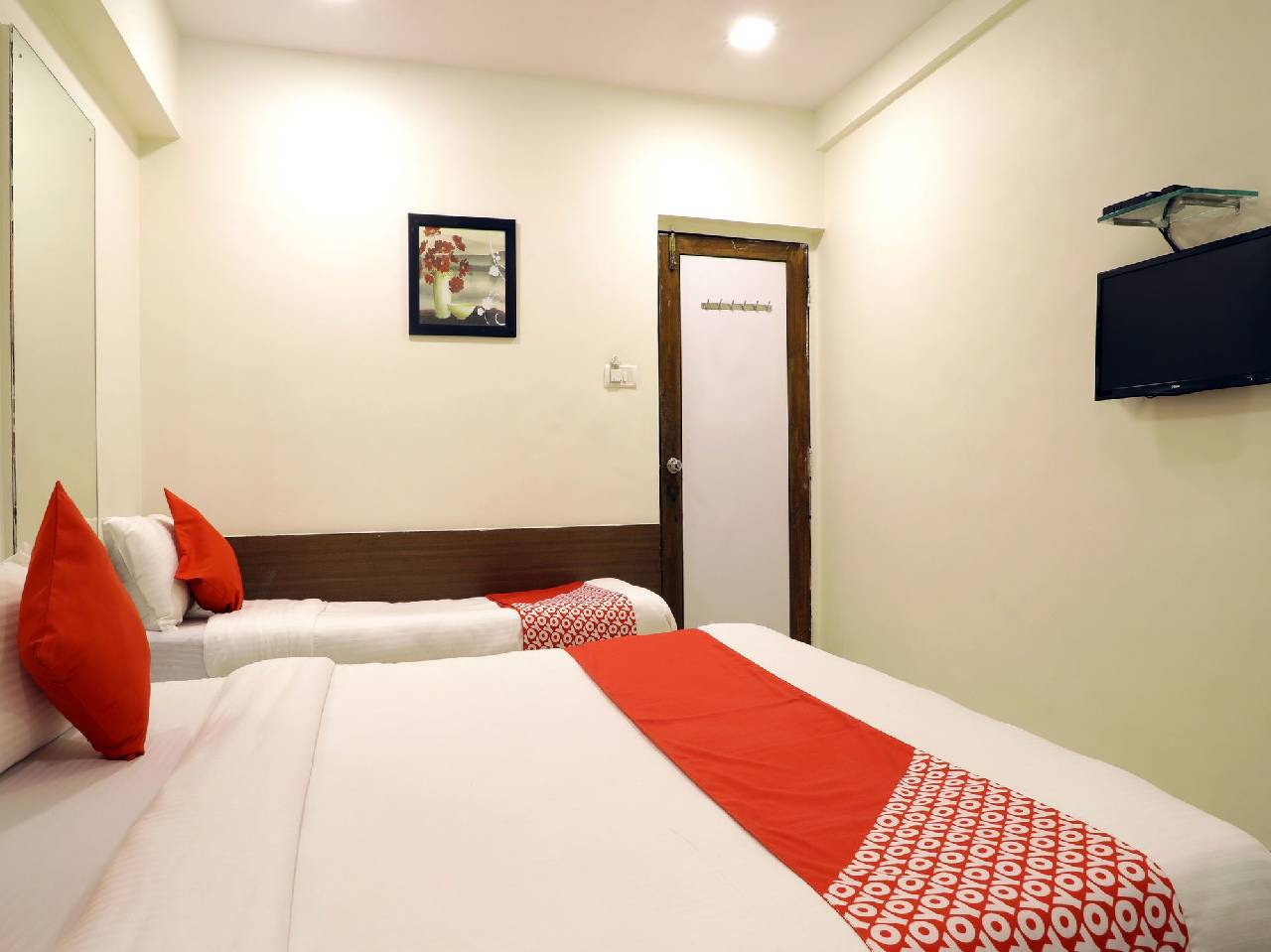 Oyo 12209 Hotel Anupama 