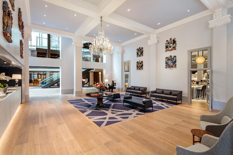 Radisson Blu Edwardian Manchester Lobby