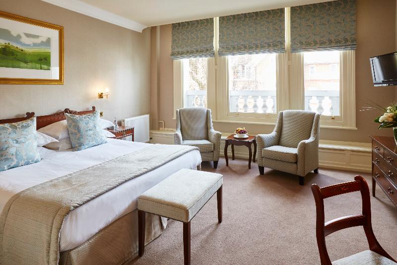 The Grand Hotel Eastbourne ( گرند هتل ایستبورن) Room