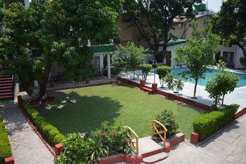 One Hotels Jim Corbett Hotel Front