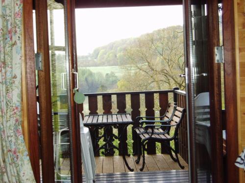 Boltons Tarn Luxury Log Cabins 