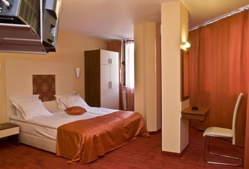 Hotel 4 Zona 