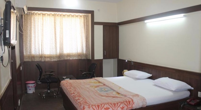 Hotel Neelkiran Room