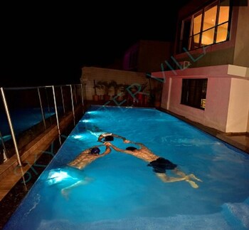 Skywater Villas And Lifestyle Pool