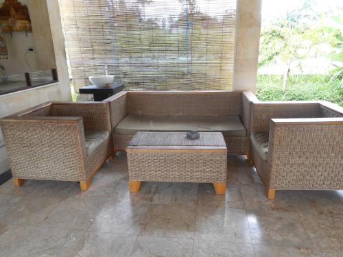 Aura Surga Villa 