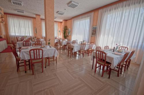 Hotel Alpi 
