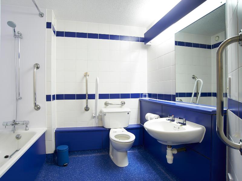 Travelodge Newark North Muskham (تراولودج نوارك نورت موسخام) Room
