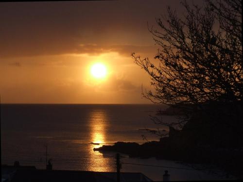 Portmellon Cove Guest House 