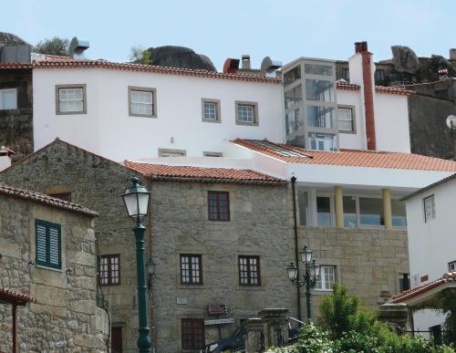 Monsanto Geohotel Escola (مونسانتو گئوهوتل اسكولا) 