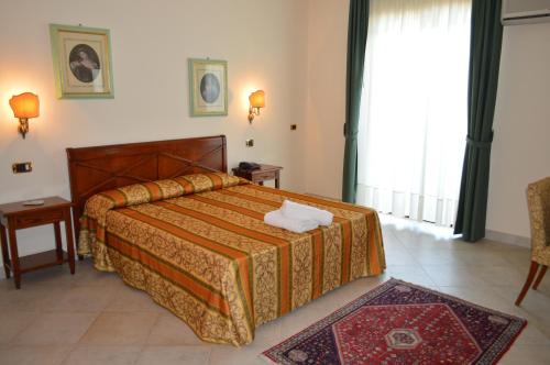 Hotel Delle Palme (هتل دل پالم) 