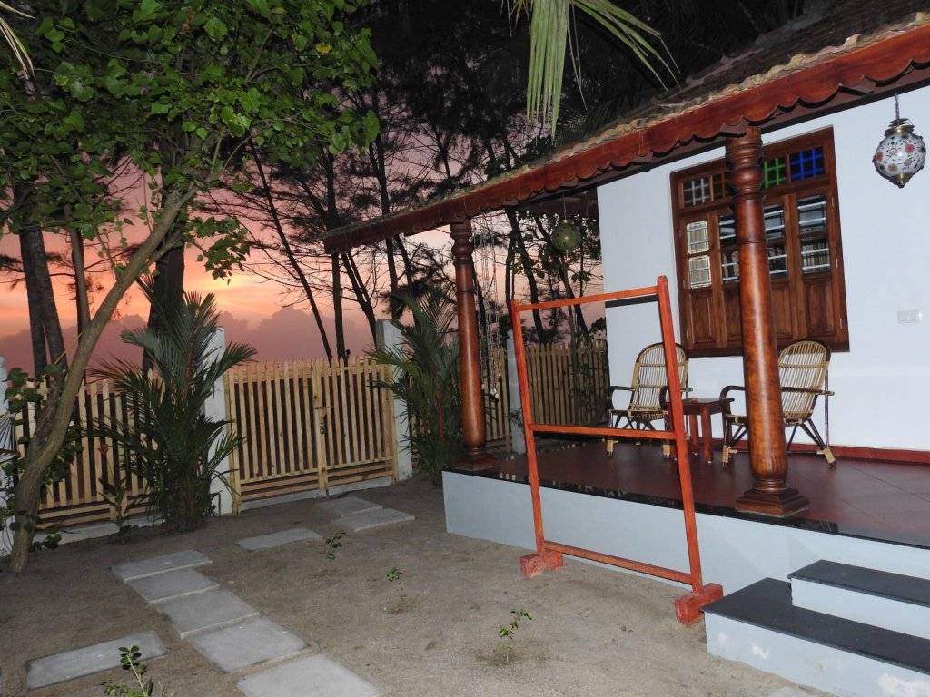 Alleppey Beach Garden 