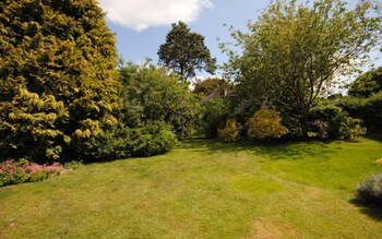 Still Waters Emsworth 205652 Property Grounds