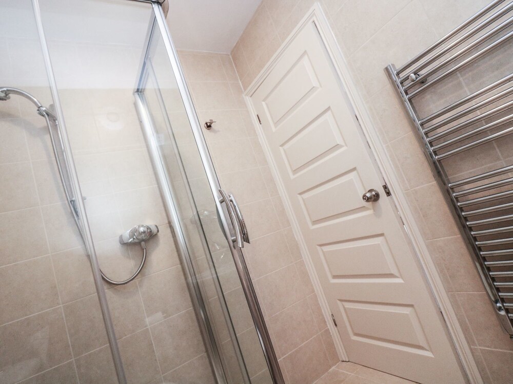 Little Tregonna Bathroom