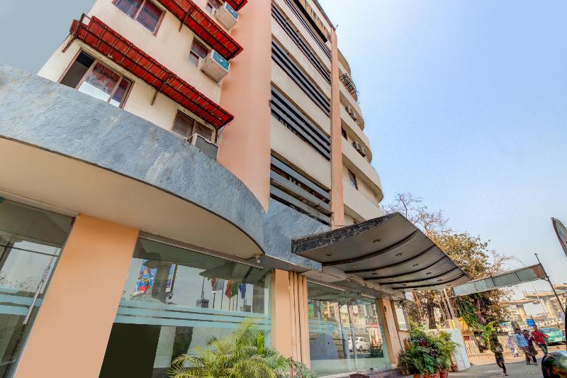 Oyo 8850 J K Regency General view