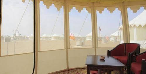 Vista Rooms At Bada Bagh Road 