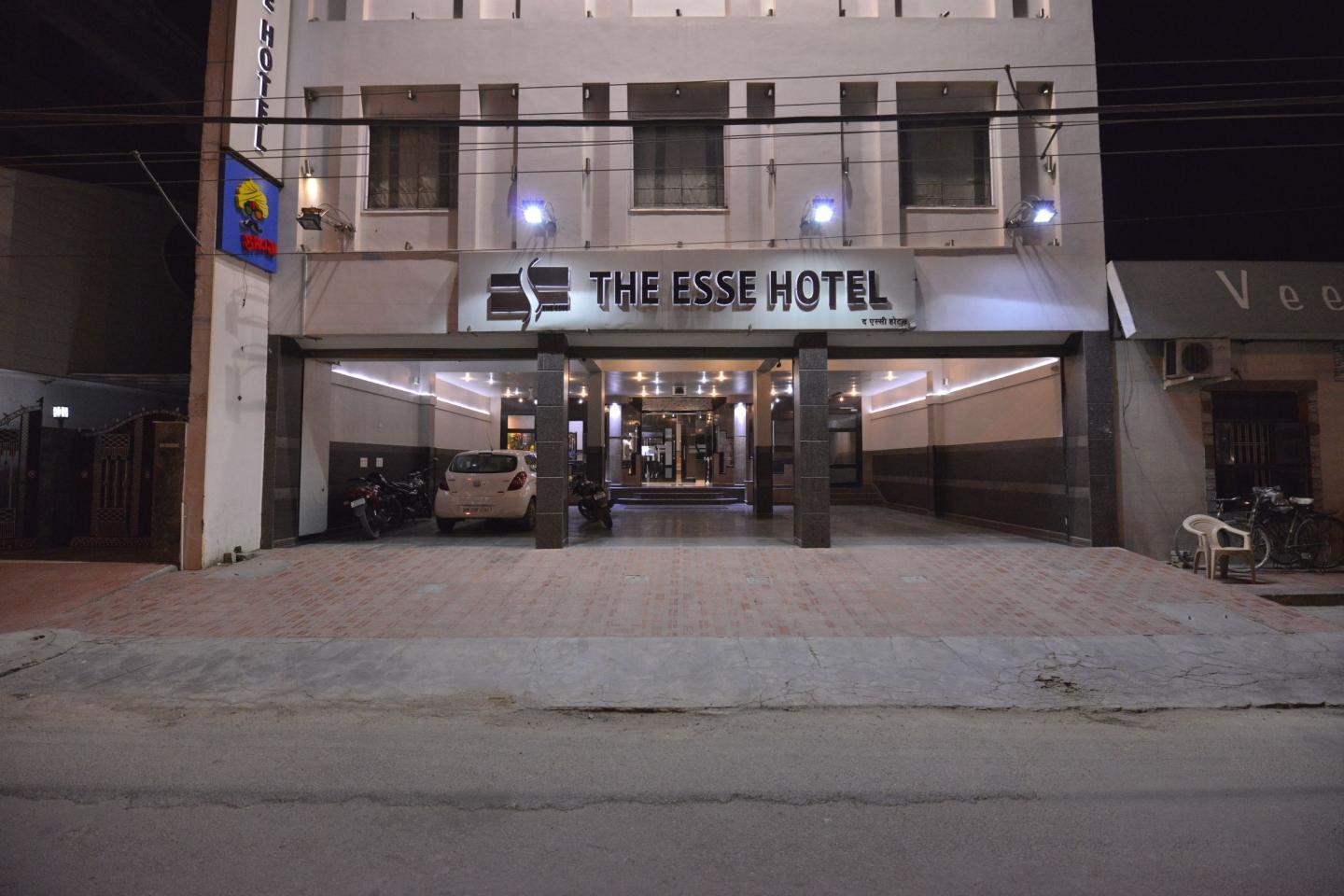 The Esse Hotel 