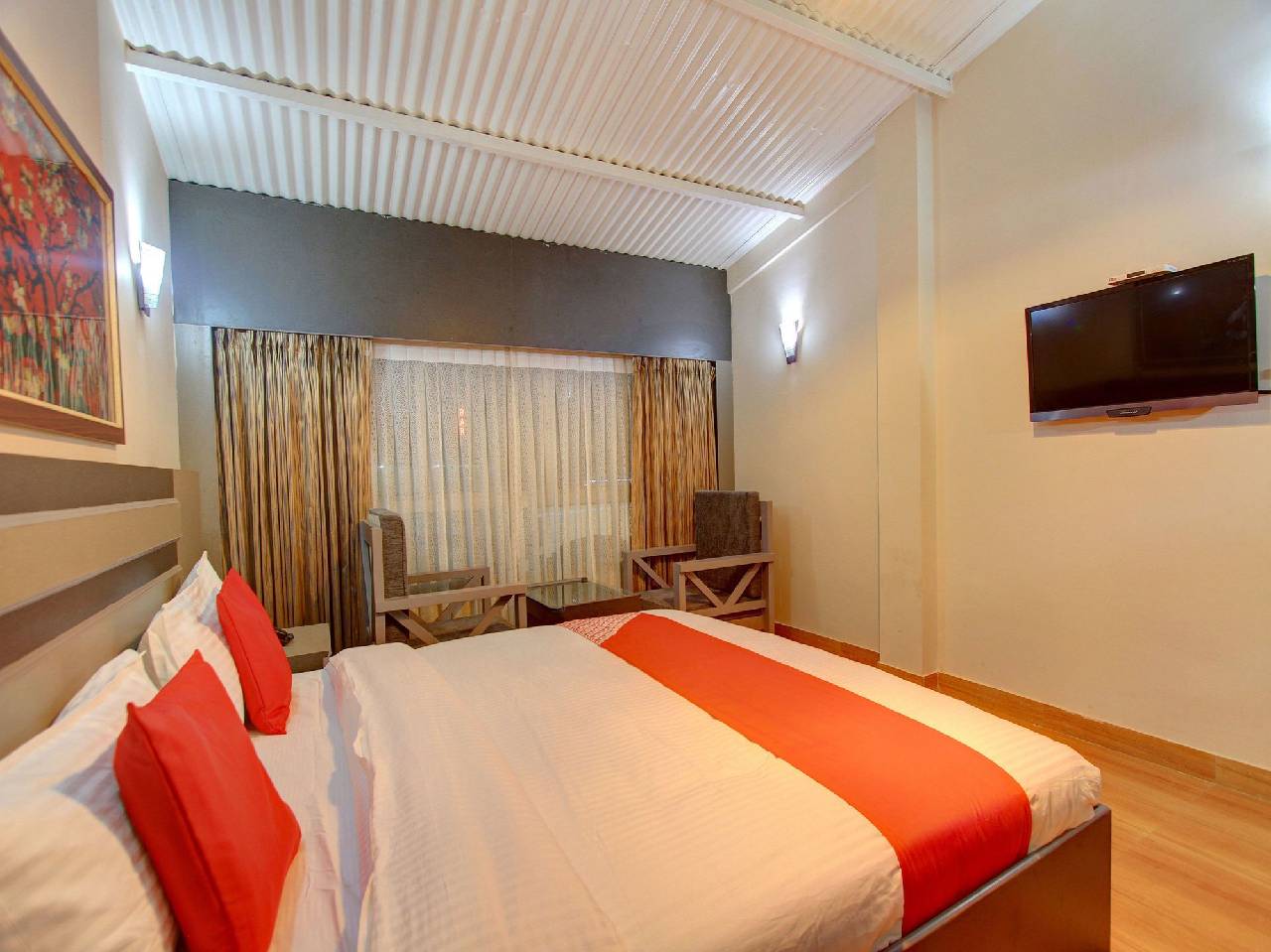 Oyo 13231 Hotel Sapphire Garden View 