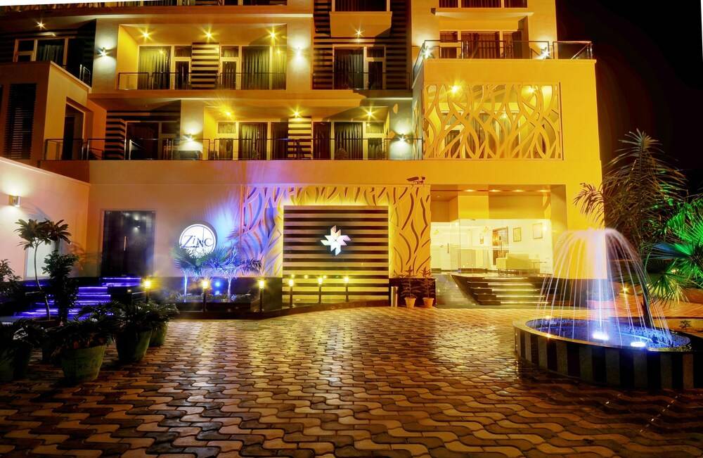 Hotel Chirag Featured Image