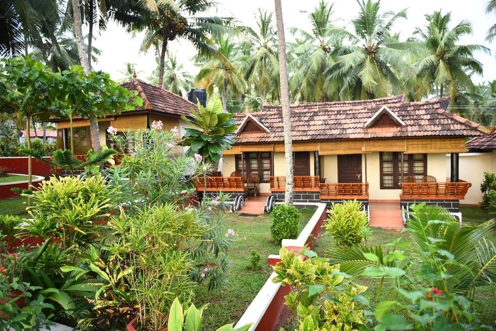 Maadathil Cottages 