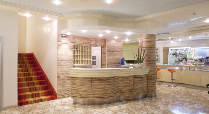 Hotel Bristol 