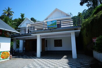 Oyo 10639 Wonderful Homestay Featured Image