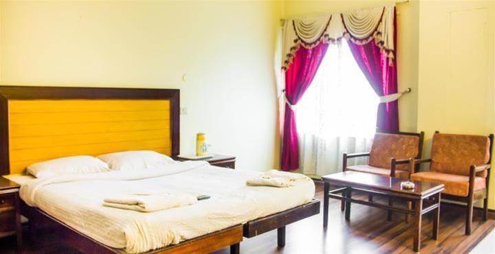 Hotel Preethi Palace 