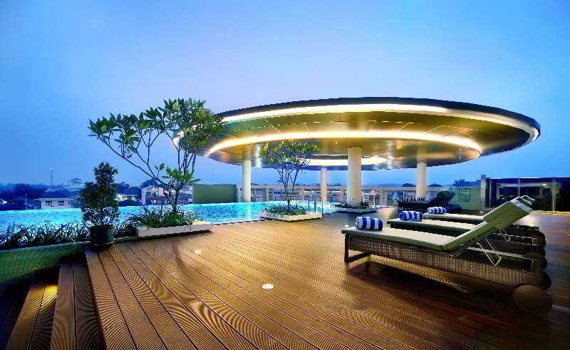 Aston Imperium Purwokerto Hotel And Convention Center Pool