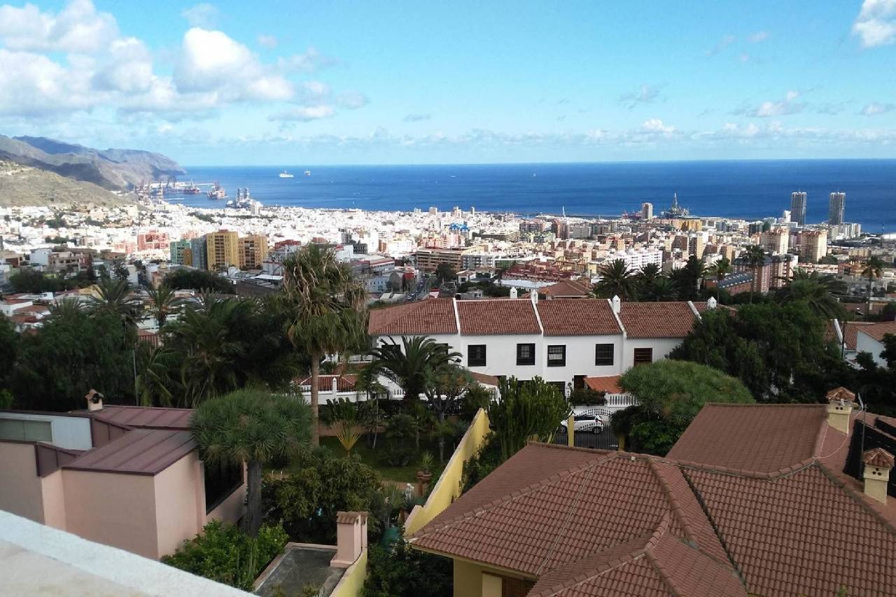 House With In Santa Cruz De Tenerife With Wonderful Sea Vi 