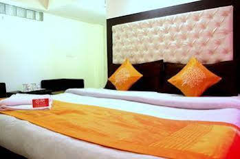Oyo Rooms Clock Tower Mussoorie 