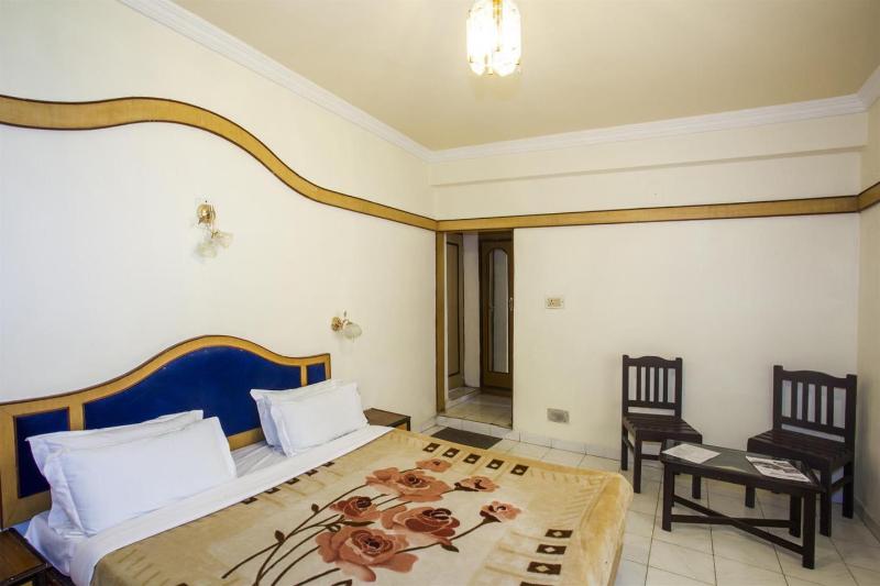 Hotel Sapphire Grand General view