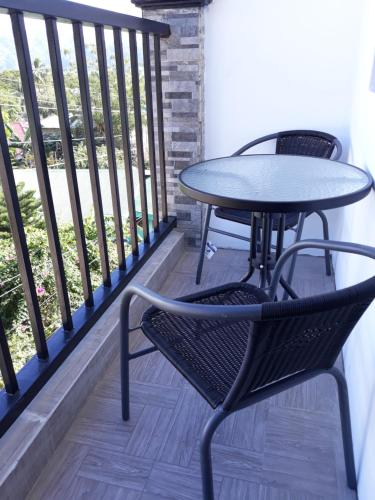 Kalis Viewpoint Lodge Coron (كالیس ویوپوینت لاج كورون) 