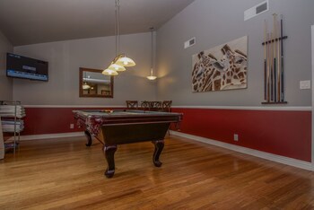 Immaculate 4bed 7min To Vegas Strip Billiards