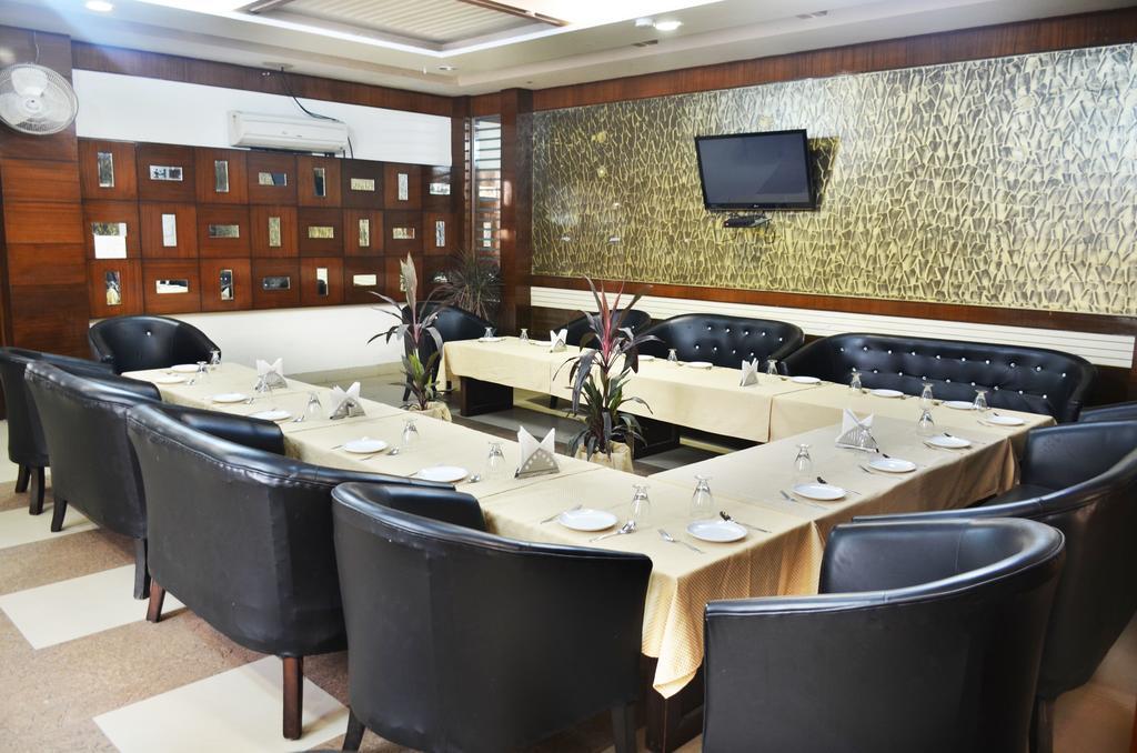 Hotel Ajuba Residency 