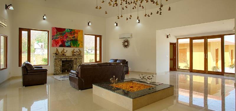 Aura Corbett Resort 