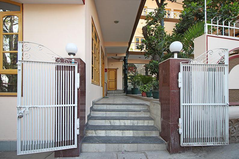 Gayatri Resorts 