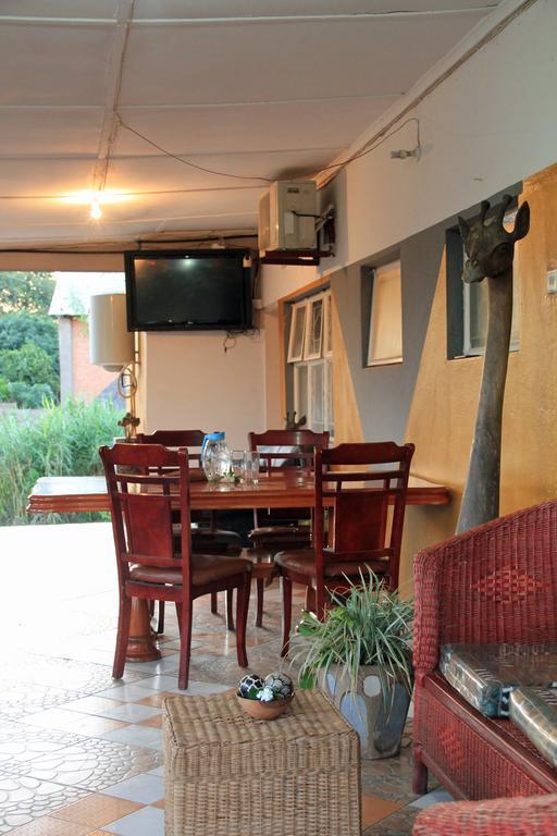 Golden Days Executive Lodge 