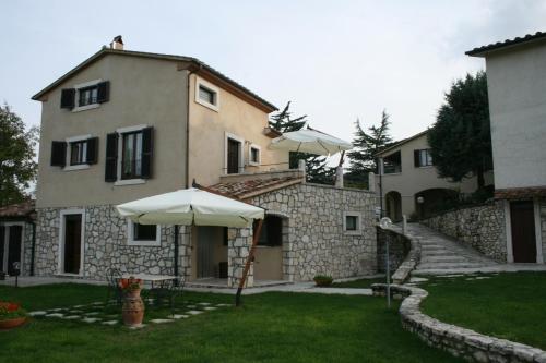 Casa Vacanze San Francesco (كاسا واكانز سان فرانسسكو) 