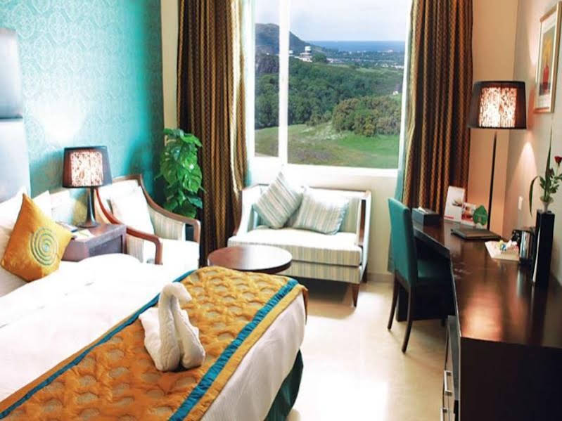 Godwin Hotels 
