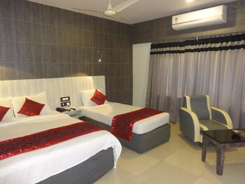Hotel River Bay Guestroom