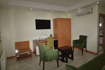 Grand Aga Hotel (گرند آگا هتل) Living Area