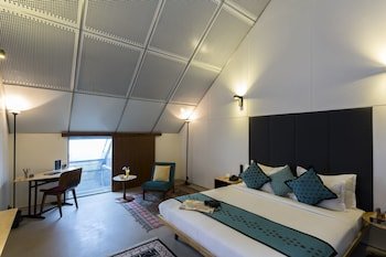 Mana Hotel 