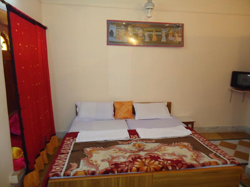 Ganesh Guest House 