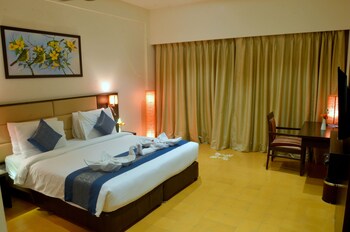 Tropical Retreat Guestroom