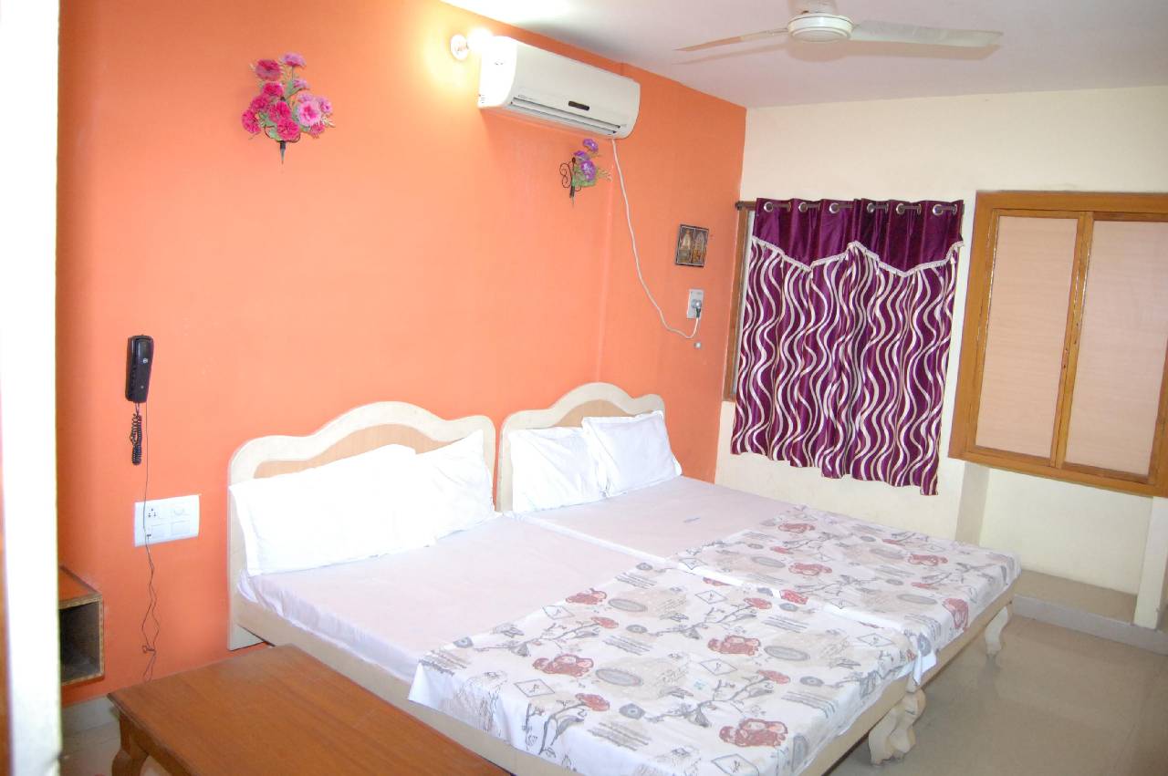 Hotel Jayaam 
